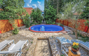 Awesome Home In Dramalj